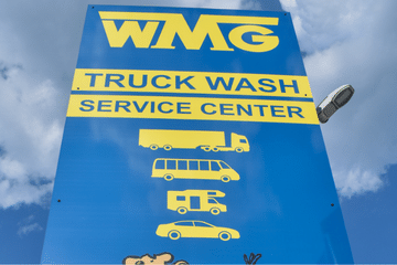 Matthiessen_Carroussel_Schild KRAVAG Truck Parking